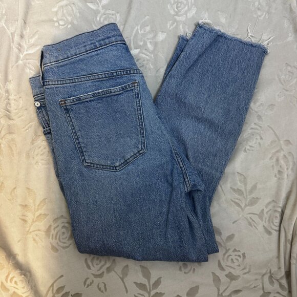 Madewell Denim - Madewell High-Rise Distressed Raw-Hem Denim Jeans The Perfect Vintage Jean 29